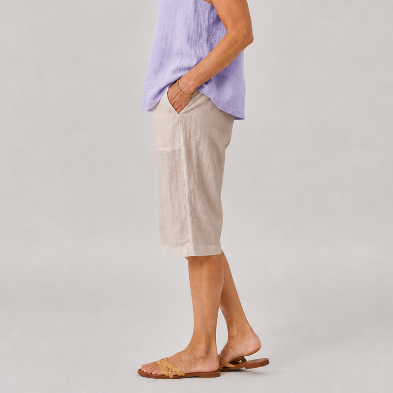 Women's Knee Length Shorts with Side Pockets and Straight Leg Fit