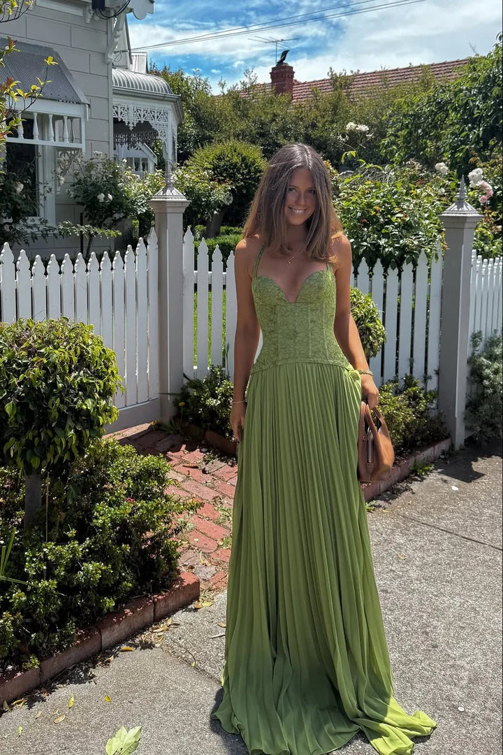 Women's Green Corset Halter Neck Pleated Chiffon Maxi Dress